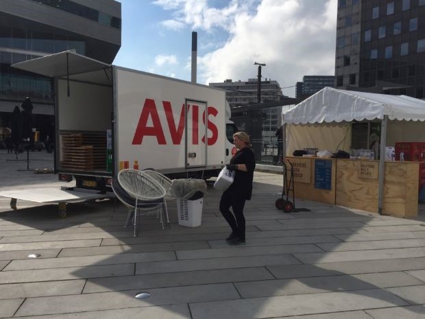 Uventede besparelser dkker udgifter til aflyst bningsfest