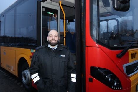 Var revisor i Syrien - er buschauffør i København
