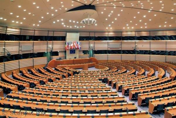 EU-Parlamentets transportudvalg stemmer for øget liberalisering på busområdet