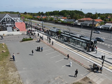 Odense har fået sin letbane - og får ændret på busserne hen over sommeren