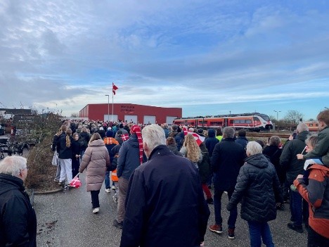 De vigtigste mennesker var udenfor De vigtigste mennesker var udenfor