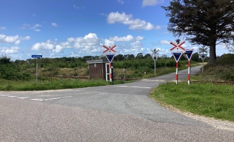 Midlertidig skiltning skal advare ved jernbaneoverkørsler Midlertidig skiltning skal advare ved jernbaneoverkørsler